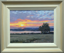 Load image into Gallery viewer, 9 x 12 inch oil painting of the setting sun over Rutland Water, painted in a loose, impressionistic style. showing hand-finished grey outer to beige and off-white inner frame
